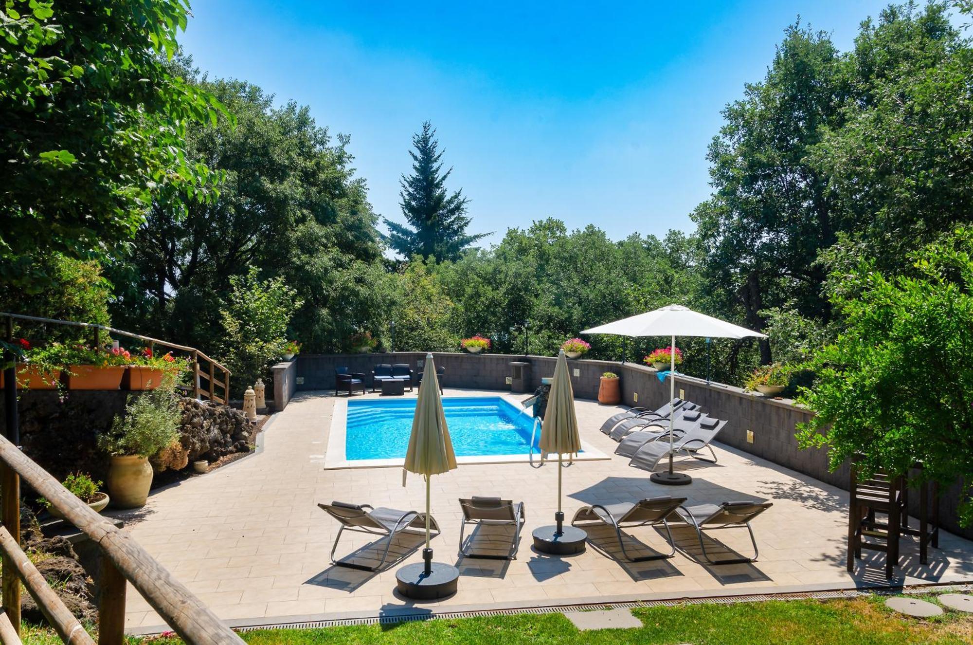 Villa Del Gelso Chalet Nel Parco Delletna Mascali Exteriör bild